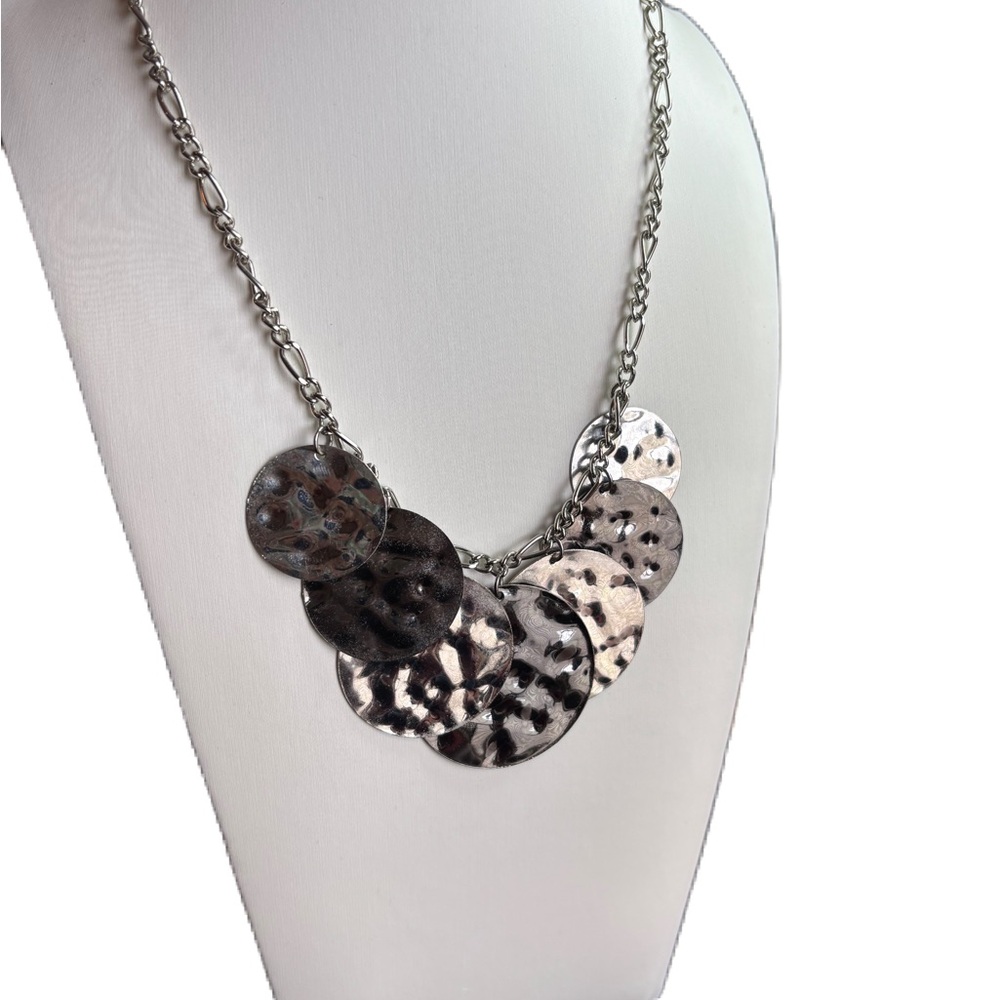Silver Hammered Disc Necklace with Textured Design
